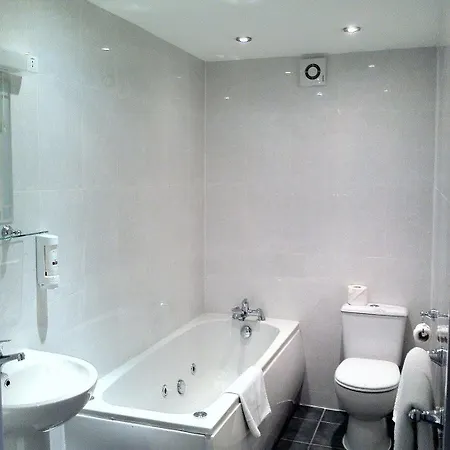 The Edgbaston Palace 3* Birmingham