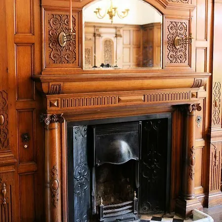 The Edgbaston Palace 3*